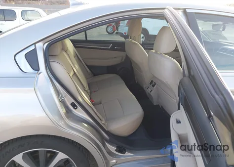 2018 Subaru Legacy 3.6R Limited из США, поврежденный, VIN 4S3BNEN64J3007828